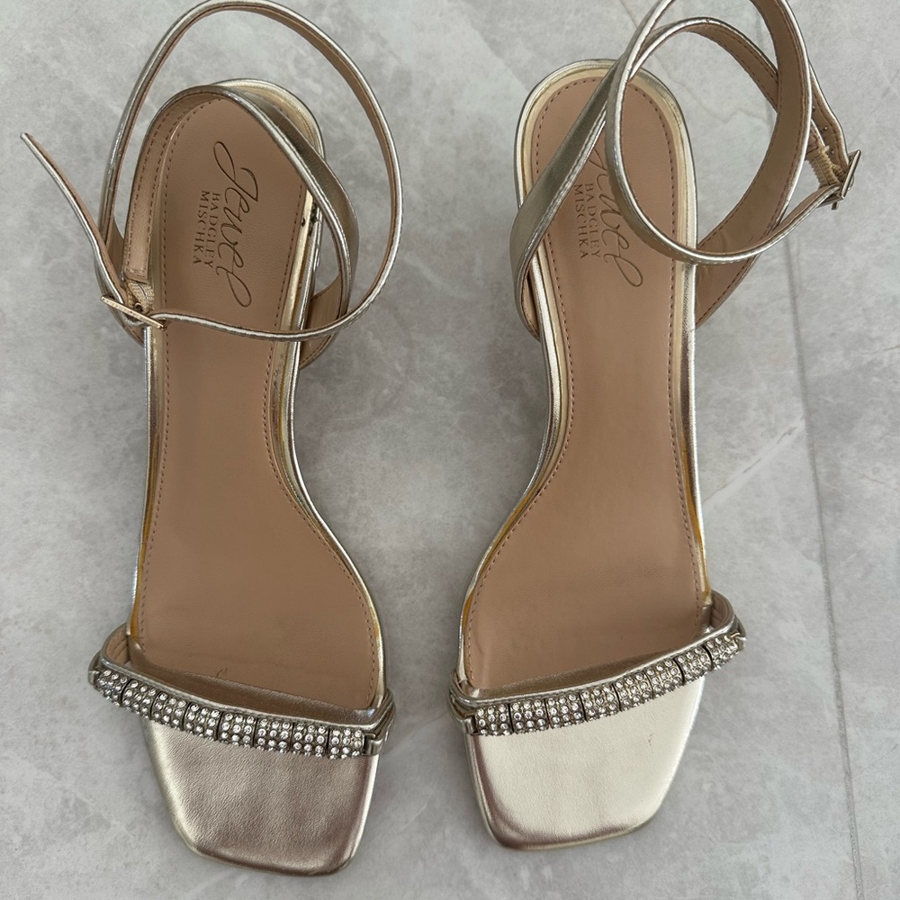 Jewel Badgley Mischka Gold Heels with Rhinestone Details